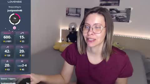 Julie online show from 01-30-25, 05:19