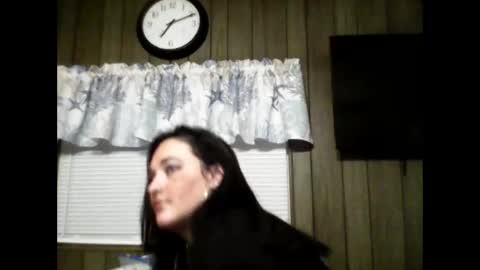Snapshot of justus1876 chatting on 11-01-25, 11:07 justus1897 online show from 11-01-25, 11:07