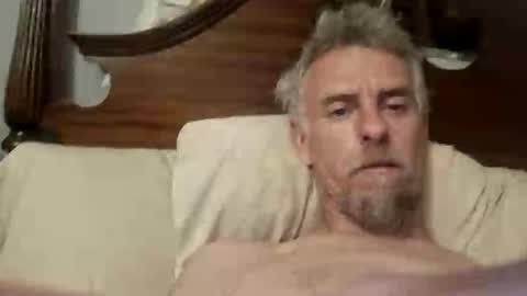 justwant2strokeit online show from 04-22-26, 01:52