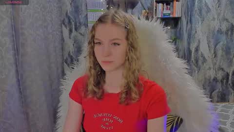 Snapshot of juxxxsybunx chatting on 10-04-25, 11:52 Juxsy online show from 10-04-25, 11:52