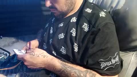 jvilla521 online show from 10-27-25, 12:47