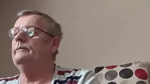 Snapshot of jyarthur01750 chatting on 12-18-24, 11:24 Arthur01750 online show from 12-18-24, 11:24