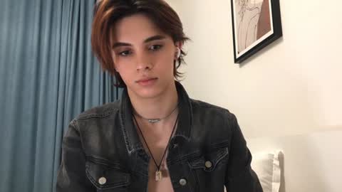 Snapshot of k0sta_32 chatting on 12-20-24, 06:56  k0sta online show from 12-20-24, 06:56