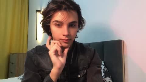 Snapshot of k0sta_32 chatting on 01-17-25, 10:00  k0sta online show from 01-17-25, 10:00