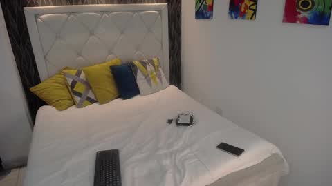 Kat online show from 01-11-26, 12:26