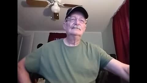 kabriggs137 online show from 02-28-25, 11:34