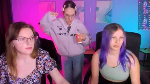 kaela_spell_ online show from 02-19-26, 08:05