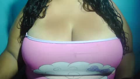 Snapshot of kaeluna chatting on 07-14-26, 04:56 Kae luna online show from 07-14-26, 04:56