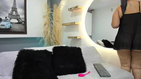 Antonella online show from 11-11-25, 04:56