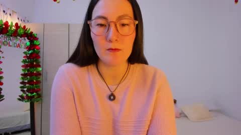 ChloeIndependient model online show from 12-02-25, 02:45