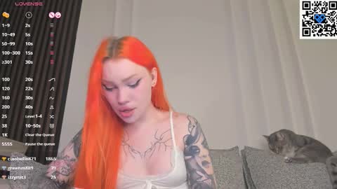 Kira online show from 11-22-25, 05:45