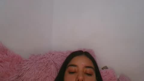 KAHELIINDEPENDENT MODEL online show from 12-20-24, 09:43