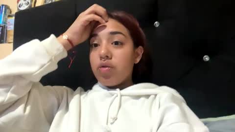 KAHELIINDEPENDENT MODEL online show from 02-10-26, 04:27