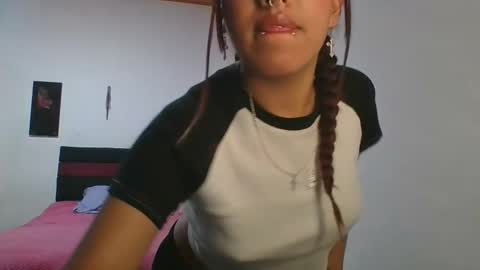 KAHELIINDEPENDENT MODEL online show from 02-14-26, 03:03