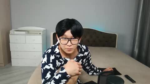 Kai Chicken online show from 12-14-25, 10:58