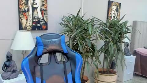 Snapshot of kai_storn chatting on 05-23-26, 11:03 kai_storn online show from 05-23-26, 11:03