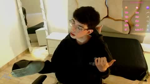 kai_tay1 online show from 04-26-26, 11:30