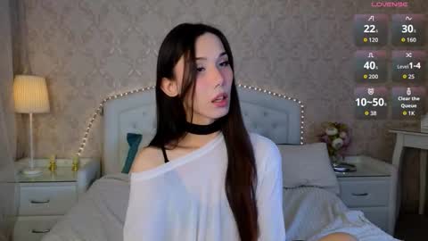 Snapshot of kaiasunshine chatting on 10-27-25, 11:47 Kaia Monday Thursday FridaySaturdaySunday online show from 10-27-25, 11:47