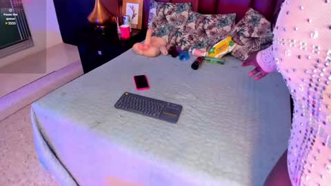 Snapshot of kaiavalentinee chatting on 01-19-25, 03:39 Kai online show from 01-19-25, 03:39