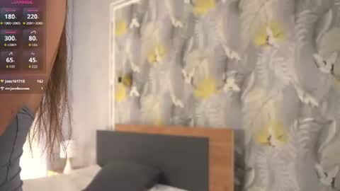 Ava3 online show from 06-24-26, 11:04