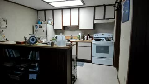 Snapshot of kaiku77 chatting on 06-27-26, 04:45 Kaiku77 online show from 06-27-26, 04:45
