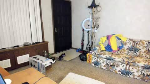 Snapshot of kaiku77 chatting on 07-14-26, 03:44 Kaiku77 online show from 07-14-26, 03:44
