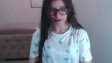 Kailee online show from 04-11-26, 12:31