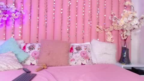 Snapshot of kailye_jones chatting on 12-26-24, 10:31 kailye Jones online show from 12-26-24, 10:31