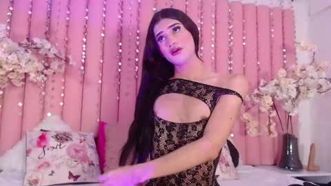 Snapshot of kailye_jones chatting on 02-10-25, 01:35 kailye Jones online show from 02-10-25, 01:35