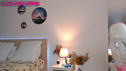 My name is Mia Pleasures to see you Lets have good time together online show from 01-22-25, 08:07