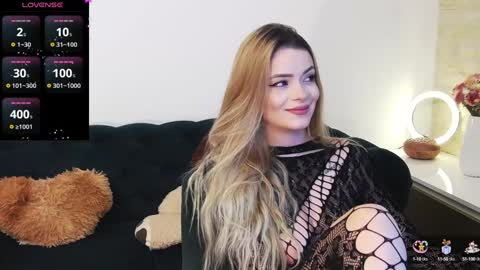 Snapshot of kailyn_moen01 chatting on 12-19-24, 06:45 Kailyn online show from 12-19-24, 06:45