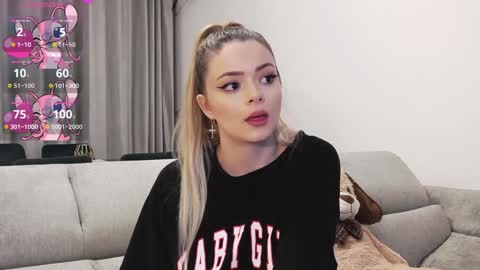 Snapshot of kailyn_moen01 chatting on 01-20-25, 09:11 Kailyn online show from 01-20-25, 09:11