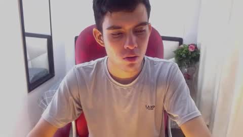 K A I N  online show from 10-22-25, 07:46