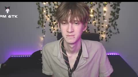 slutkai online show from 10-25-25, 10:04