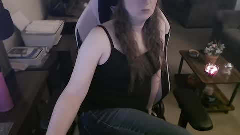 Snapshot of kait331 chatting on 03-08-25, 01:17 Camprincess331 online show from 03-08-25, 01:17