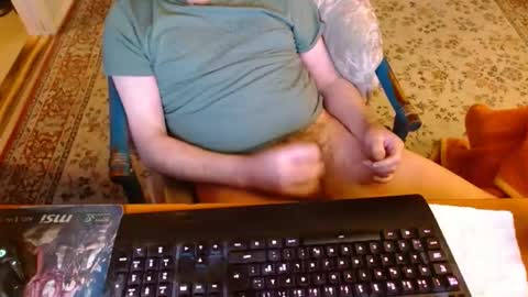 Leon online show from 12-05-25, 04:36