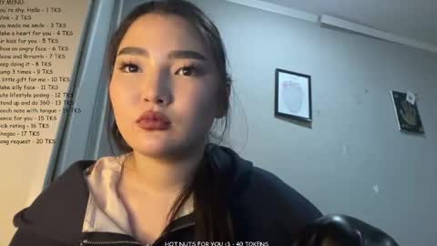 Sakura online show from 05-12-26, 04:04