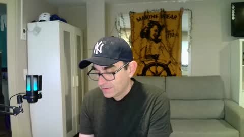 Snapshot of kalem48 chatting on 01-31-25, 09:37 MusicMen49 online show from 01-31-25, 09:37