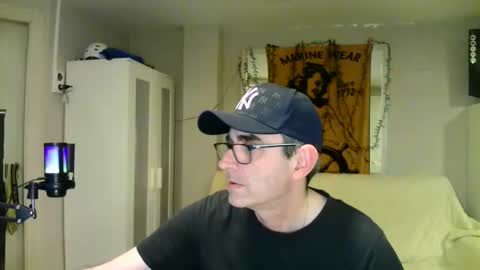 Snapshot of kalem48 chatting on 02-07-25, 12:53 MusicMen49 online show from 02-07-25, 12:53