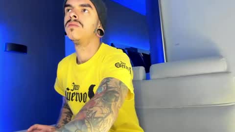 Snapshot of kaletattoos chatting on 05-22-26, 11:16 Kale online show from 05-22-26, 11:16