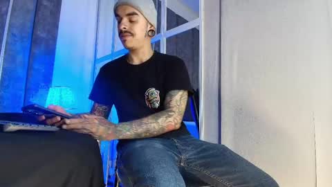 Snapshot of kaletattoos chatting on 05-29-26, 11:08 Kale online show from 05-29-26, 11:08