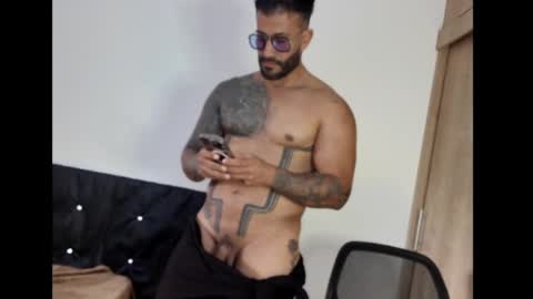 Snapshot of kaleth_price chatting on 02-28-25, 08:39 Kaleth Price online show from 02-28-25, 08:39