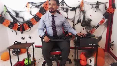 Kaleth online show from 10-25-25, 09:42