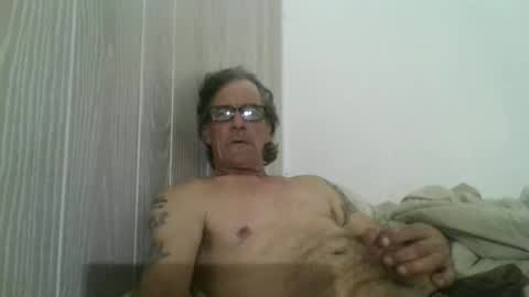 Snapshot of kalifornia91666 chatting on 01-24-25, 10:19 kalifornia91666 online show from 01-24-25, 10:19