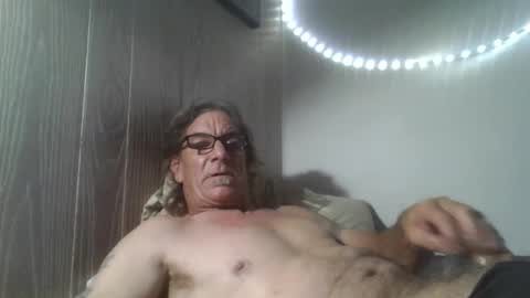 Snapshot of kalifornia91666 chatting on 10-08-25, 06:33 kalifornia91666 online show from 10-08-25, 06:33