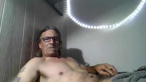 Snapshot of kalifornia91666 chatting on 10-19-25, 08:09 kalifornia91666 online show from 10-19-25, 08:09