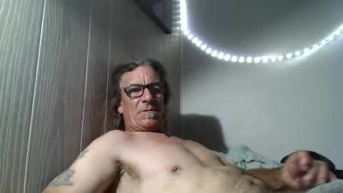 Snapshot of kalifornia91666 chatting on 10-21-25, 02:34 kalifornia91666 online show from 10-21-25, 02:34