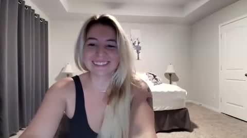 Kaliii jones online show from 11-23-25, 10:04