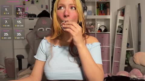 Snapshot of kalina_kittie chatting on 10-18-25, 09:26 Kalina Kittie online show from 10-18-25, 09:26