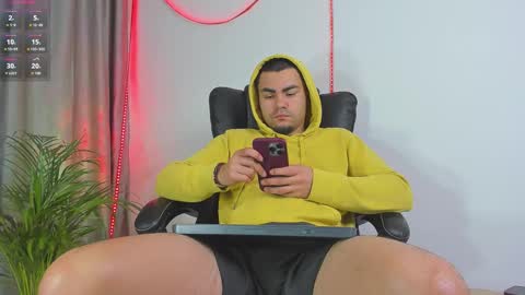 K A L I online show from 10-21-25, 08:15